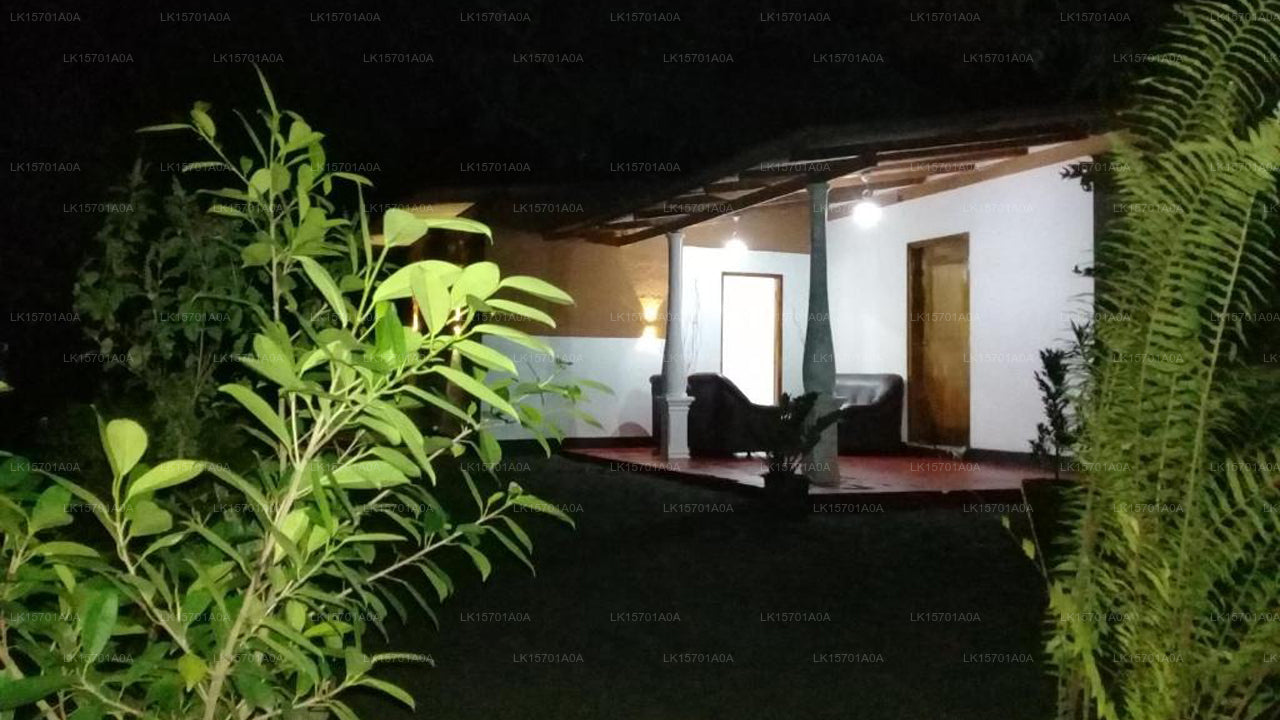 Tusker's Paradise Safari Villa, Udawalawe