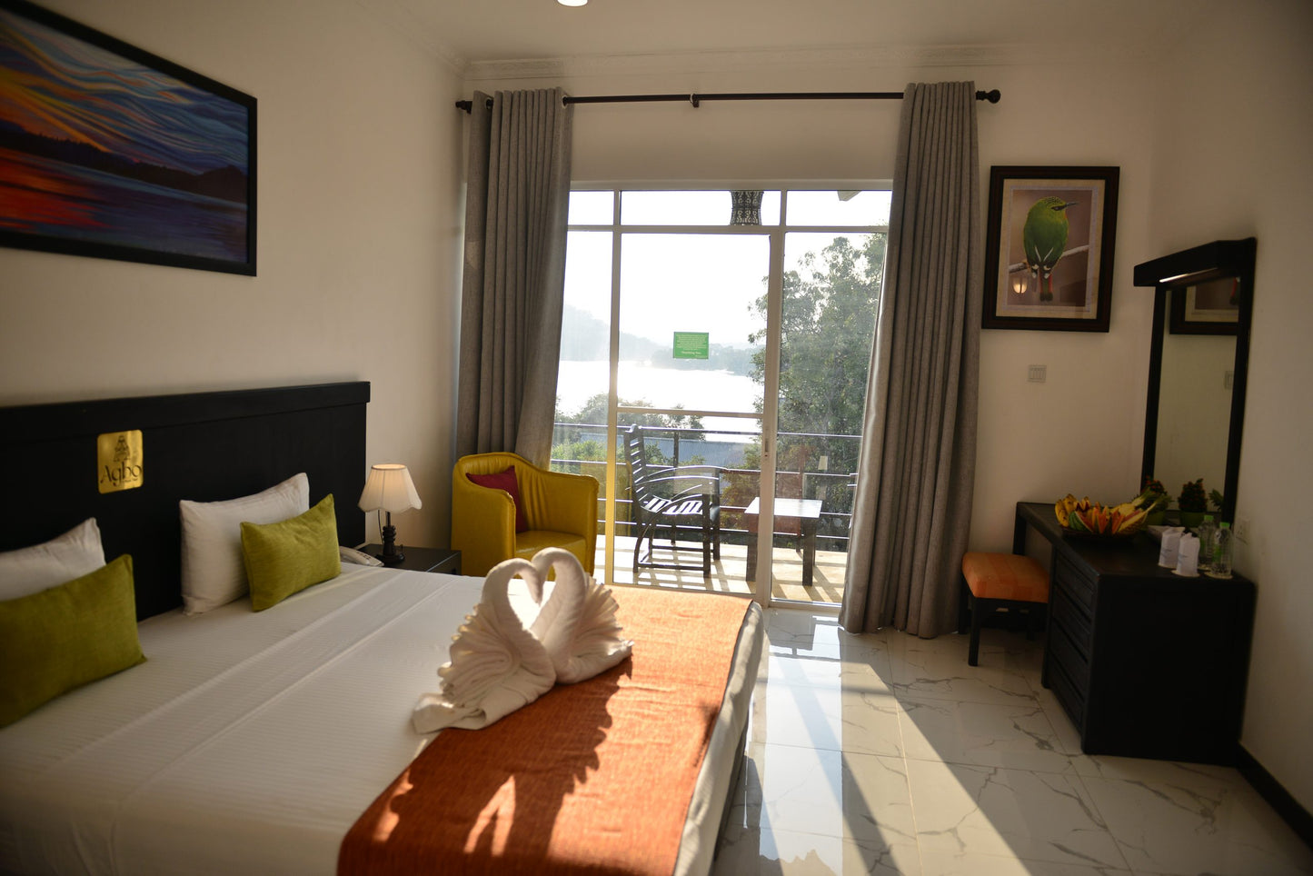 Agbo Hotel, Giritale