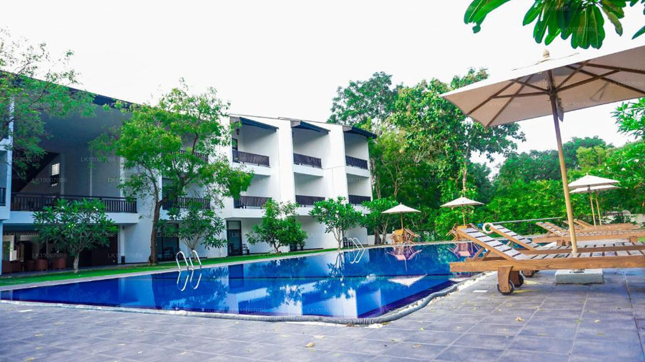 The Grand Tamarind Lake, Kataragama