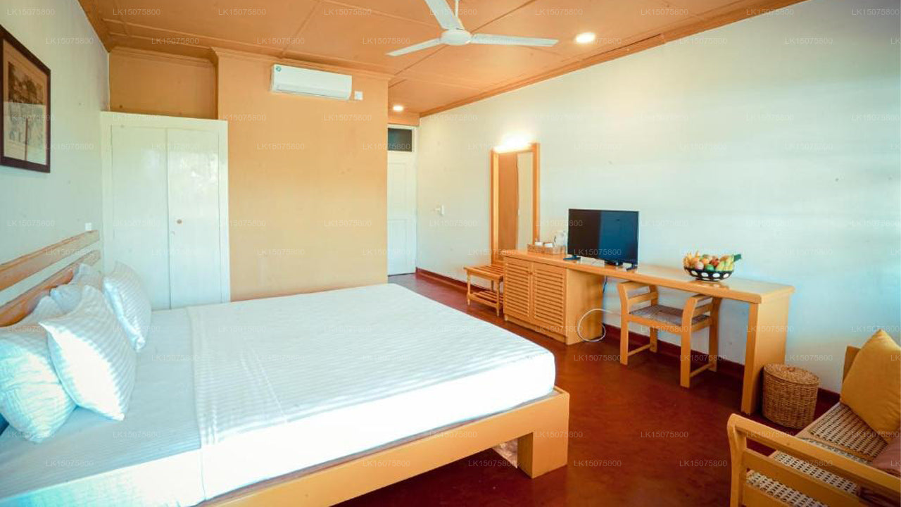 Polhena Reef Garden Hotel, Matara