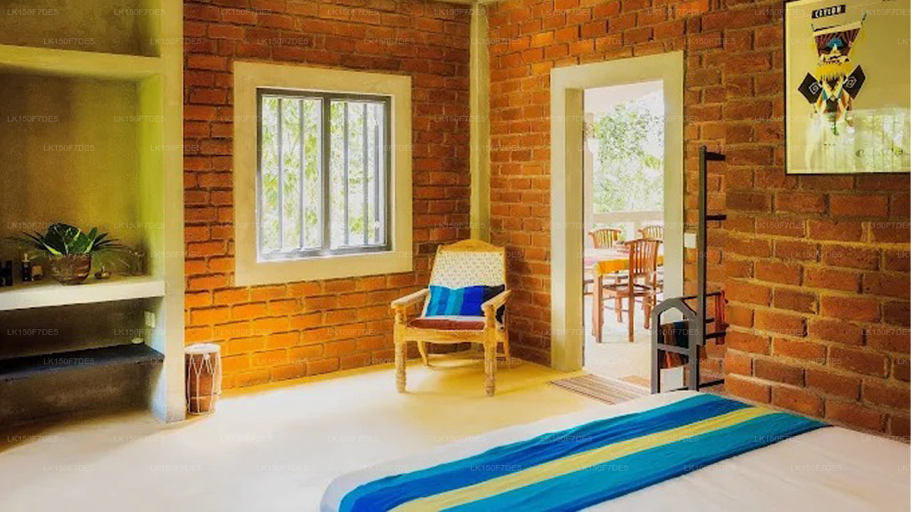 Kotomba Hermitage, Ambalangoda