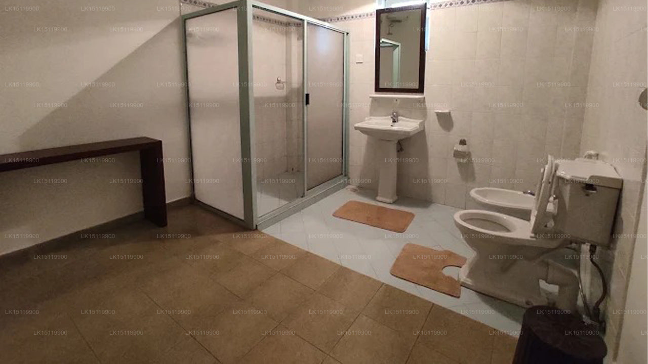 Iona Bungalow, Hatton