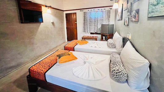 Yala Leopard Lodge, Yala