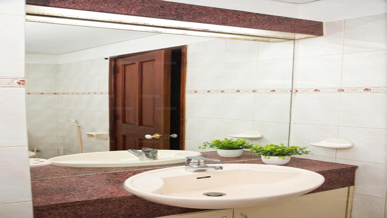 Crescat Apartments, Colombo