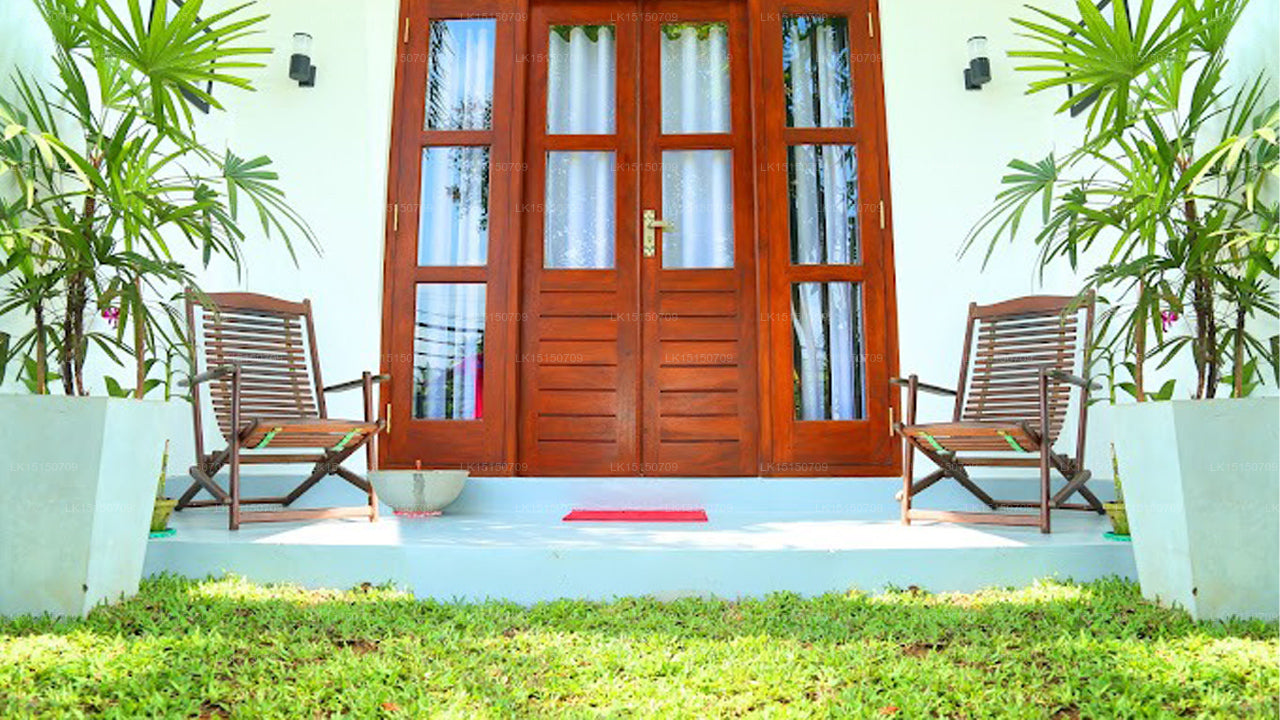 Villa Ronara, Hikkaduwa