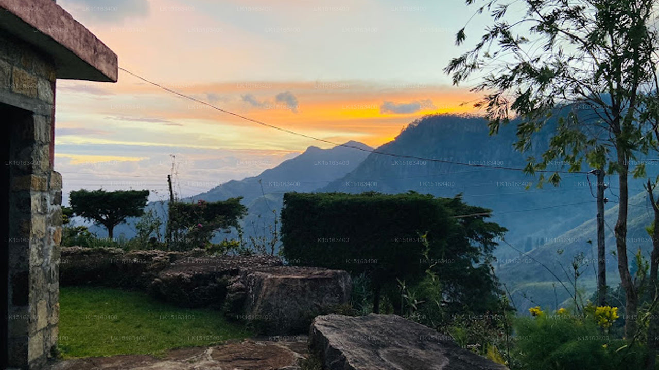 Misty Mountain Lodge,  Ohiya