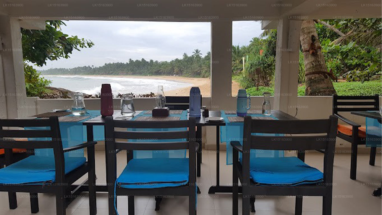 Sign of Life Resort, Induruwa