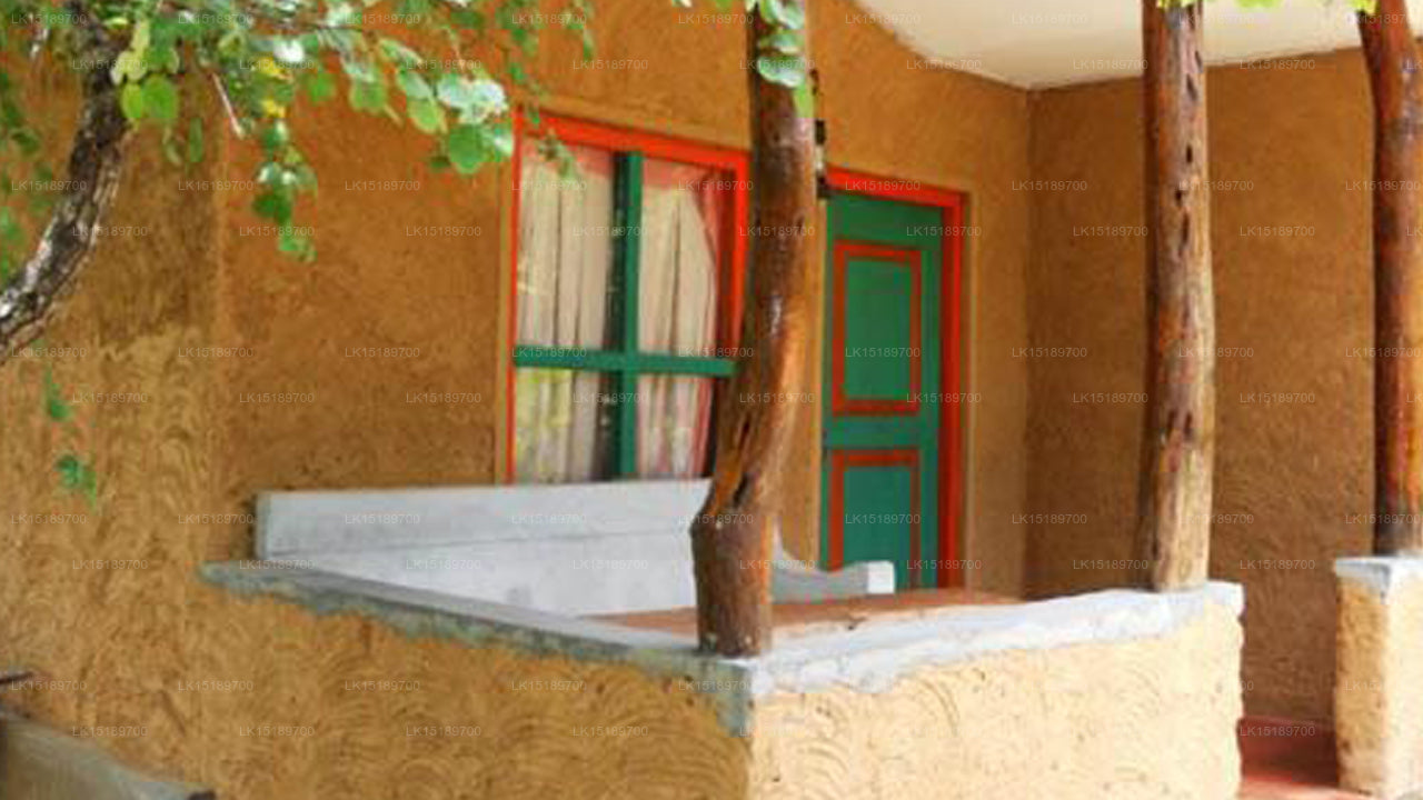 Clay Hut Village, Polonnaruwa