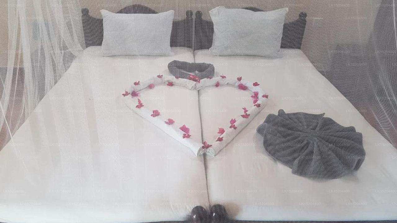 Crystal Blue Hotel, Nilaveli