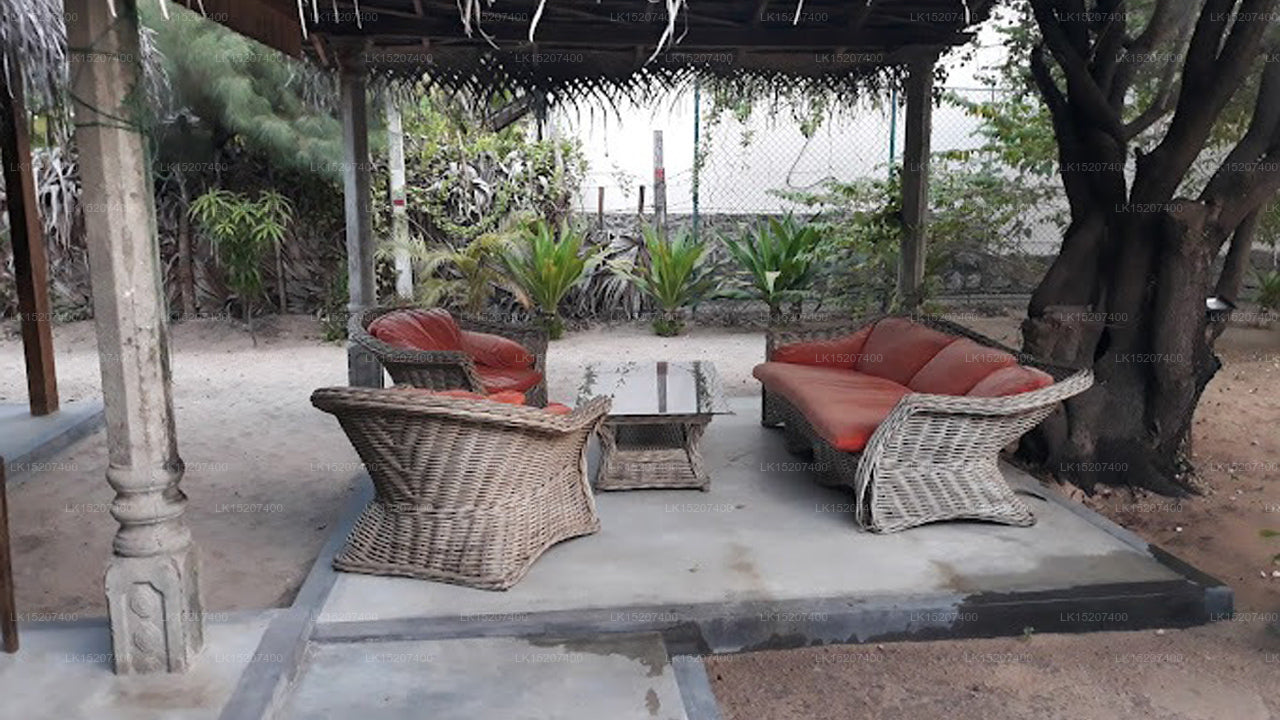 Nagenahira Beach Villa, Nilaveli