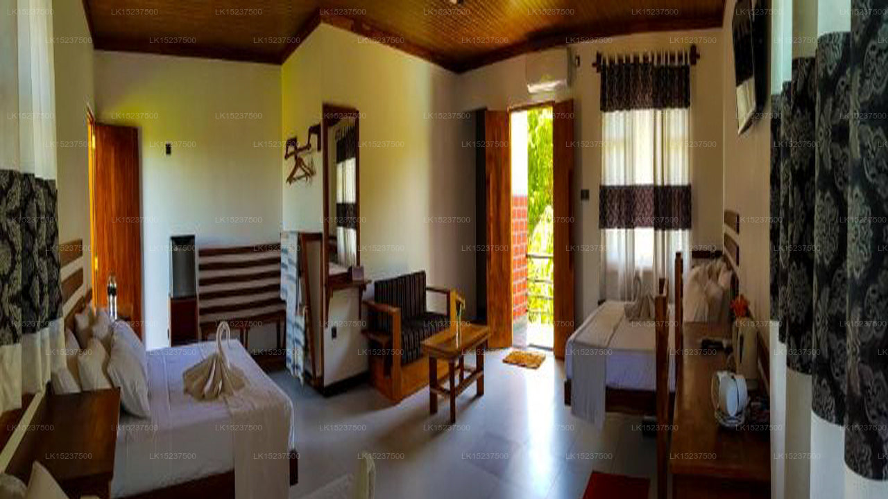 Eco Hotel Black & White, Anuradhapura