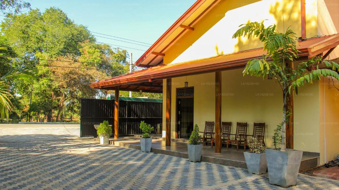 Upul Residence, Anuradhapura