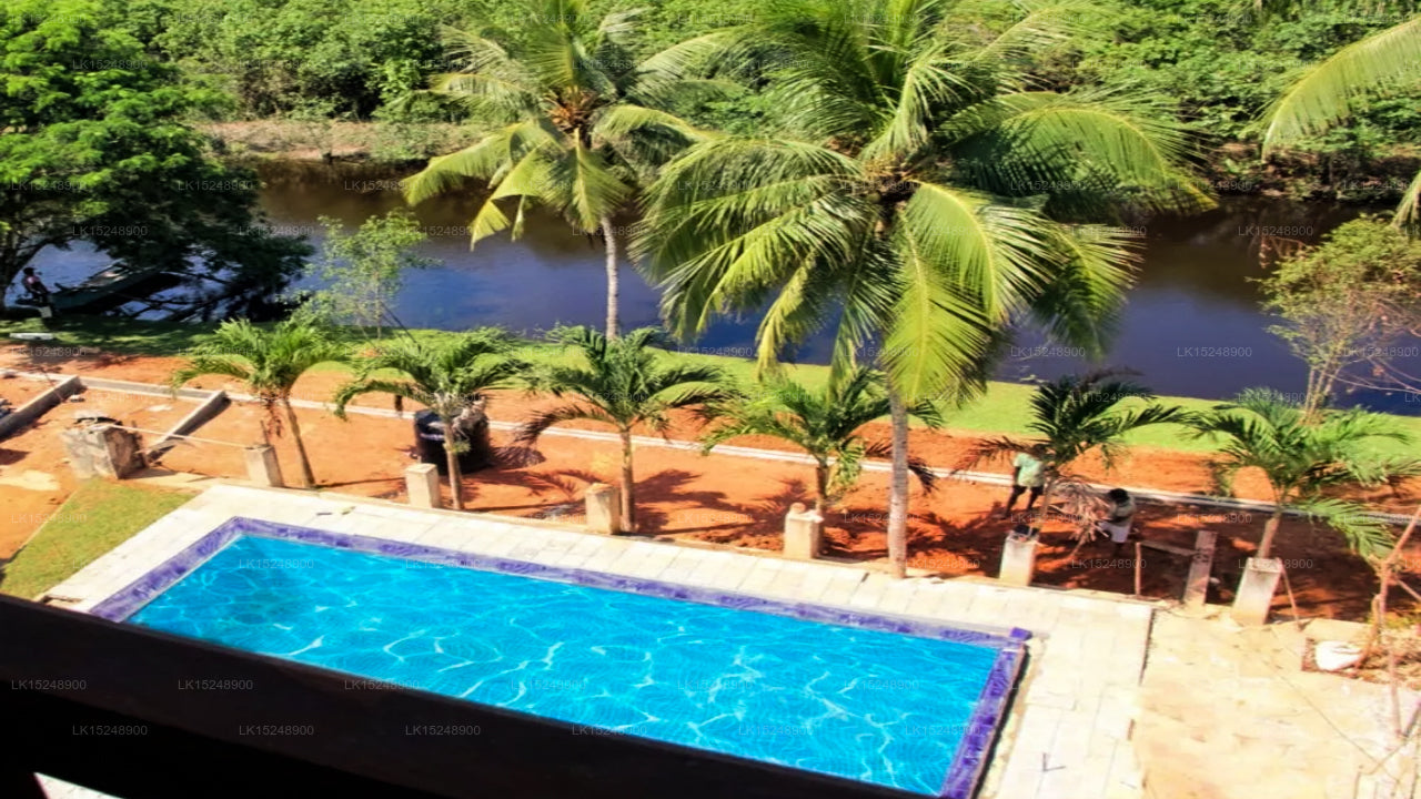 Devi Canal Resorts & Spa, Bentota