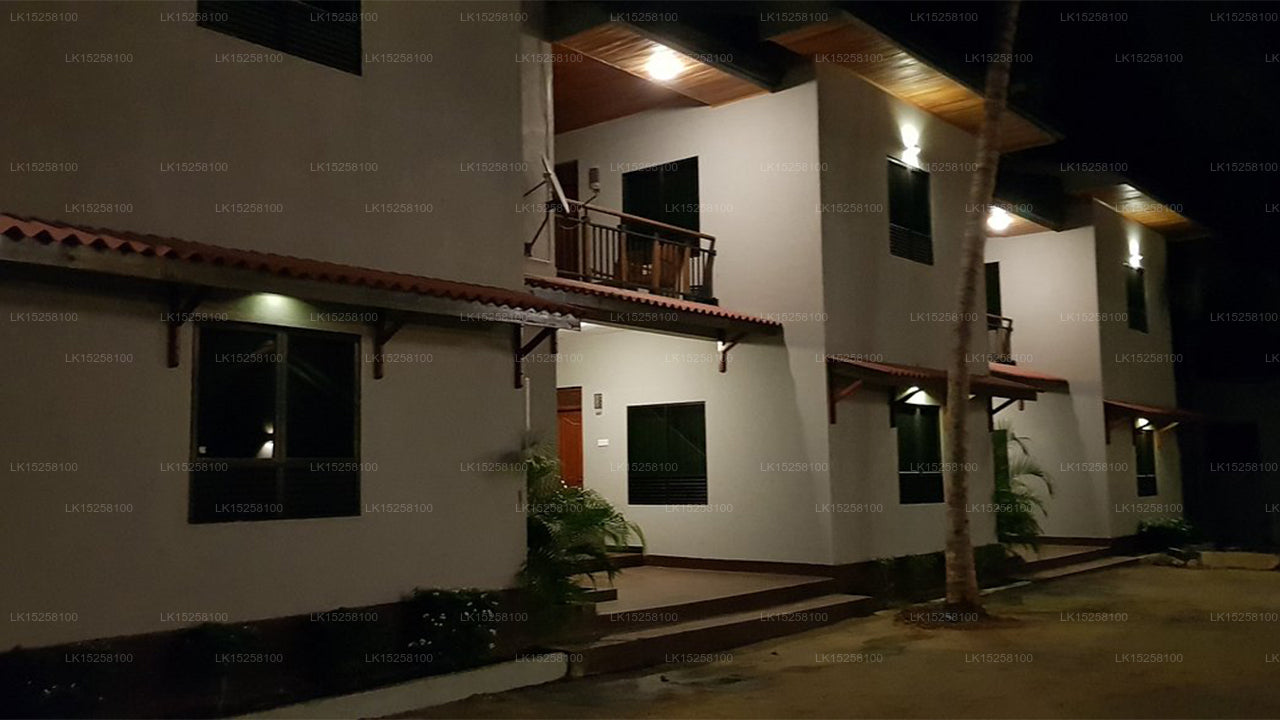 Dilan Rest, Kataragama