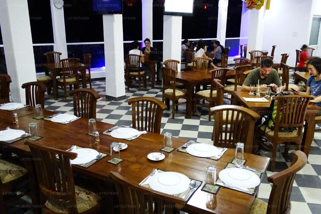 Kandy Supreme Albergo, Kandy