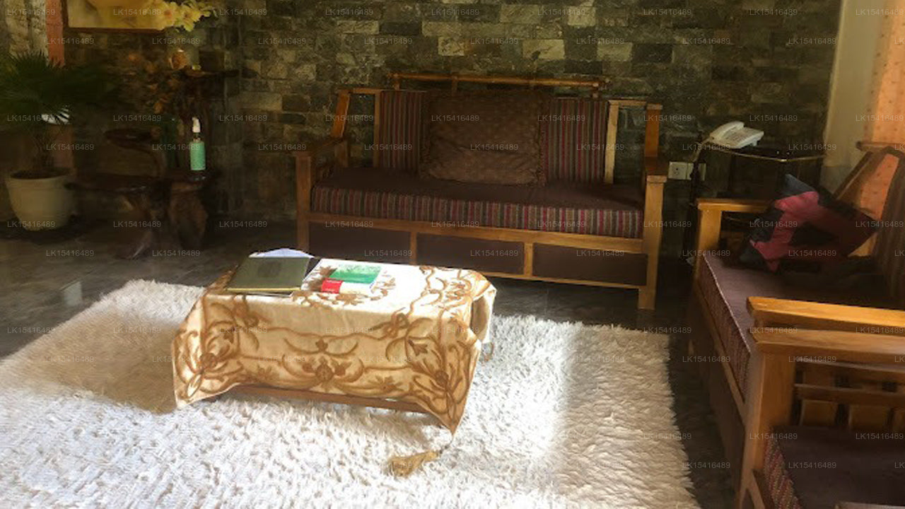 Hamadhi Guest, Haputale