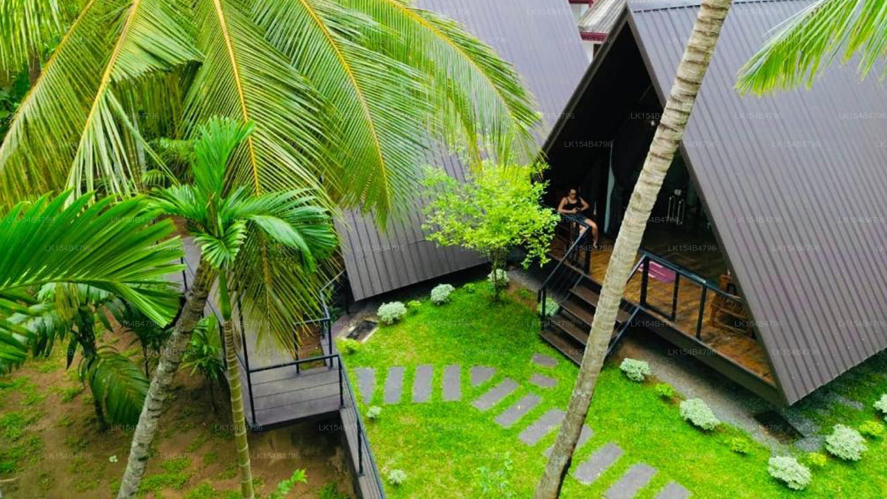 Rustic Cottages hotel, Udawalawe