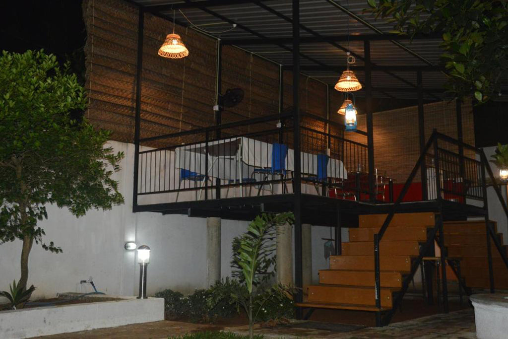 Palazzo Olivi, Udawalawe