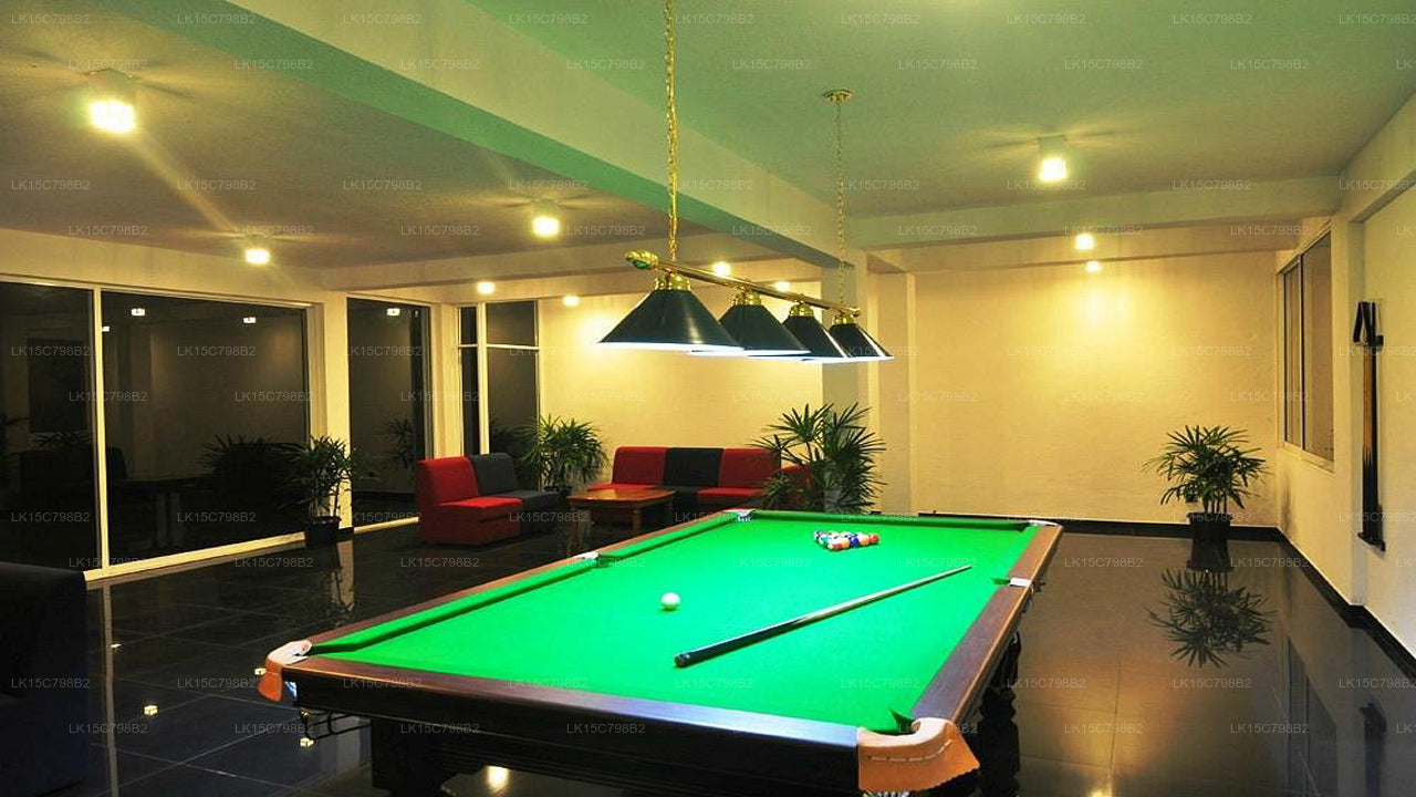 Albergo Heaven's Edge di EHI, Ella