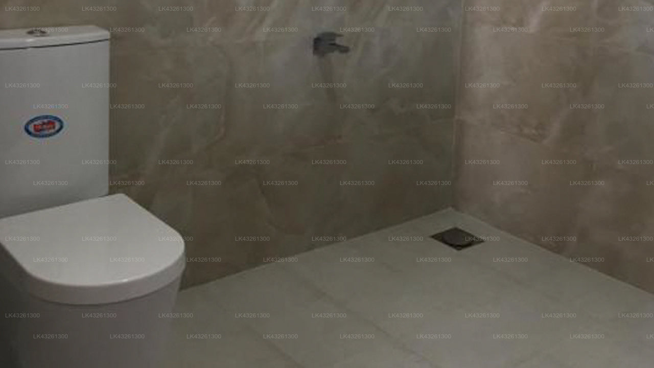 blue wings beach hotel, Trincomalee