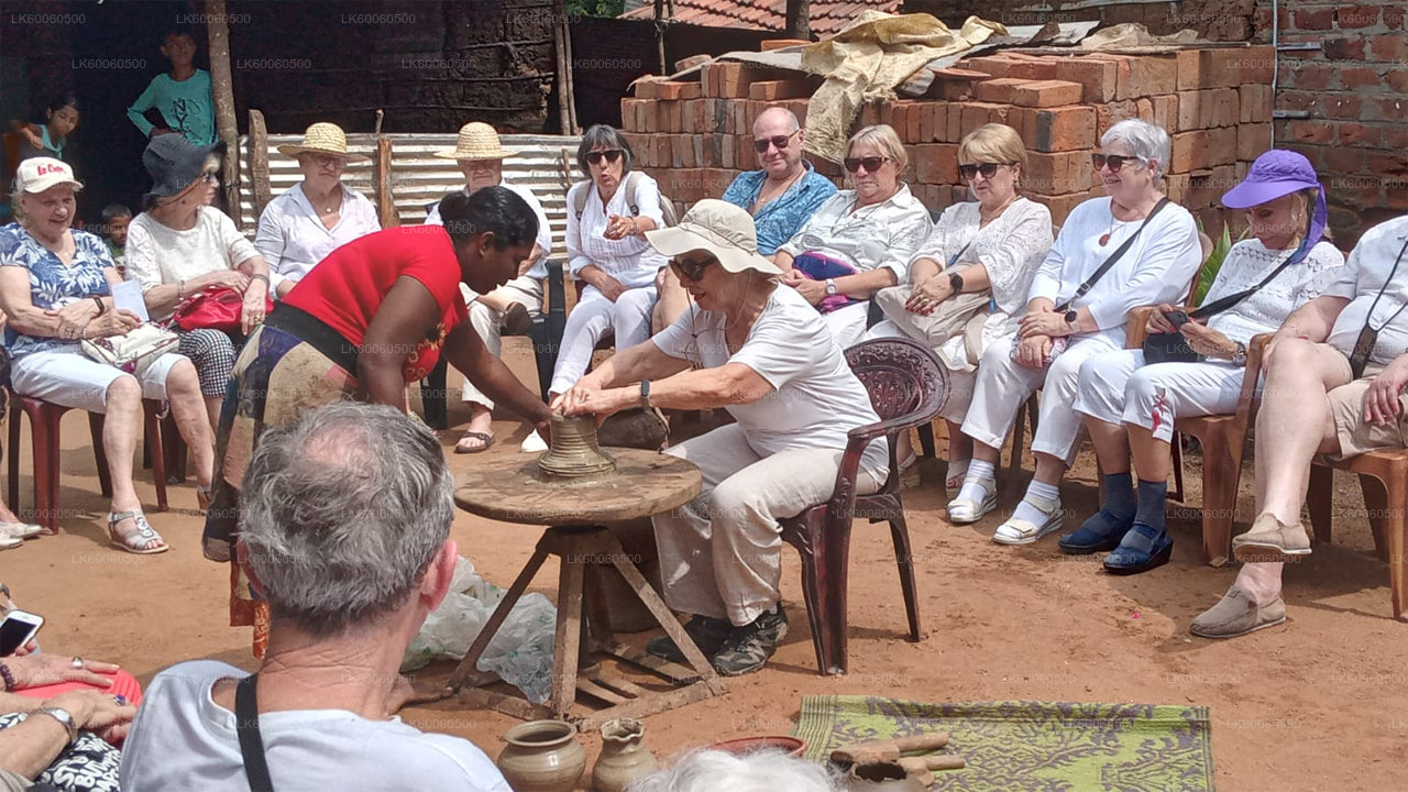 Hiriwadunna Village Tour from Habarana