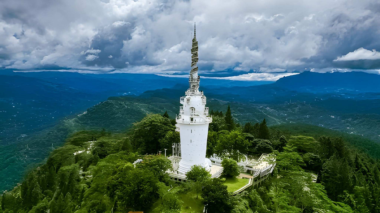 Discover Kandy by Helicopter from Colombo