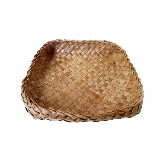 Lakpura Coconut Leaf Watti (20 cm)