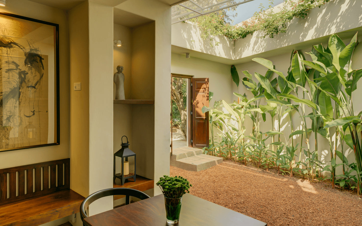 Nyne Hotels Landesi, Galle