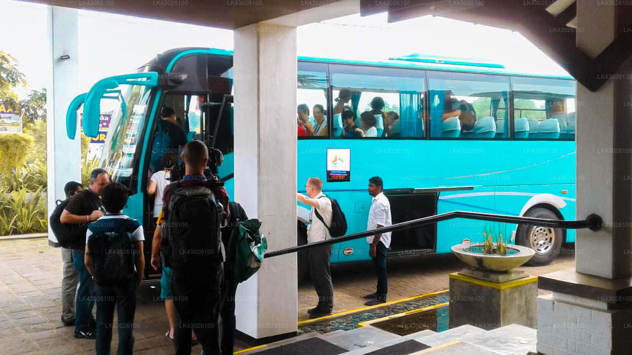 Transfer between Colombo (CMB) Airport and Avani Kalutara Resort, Kalutara