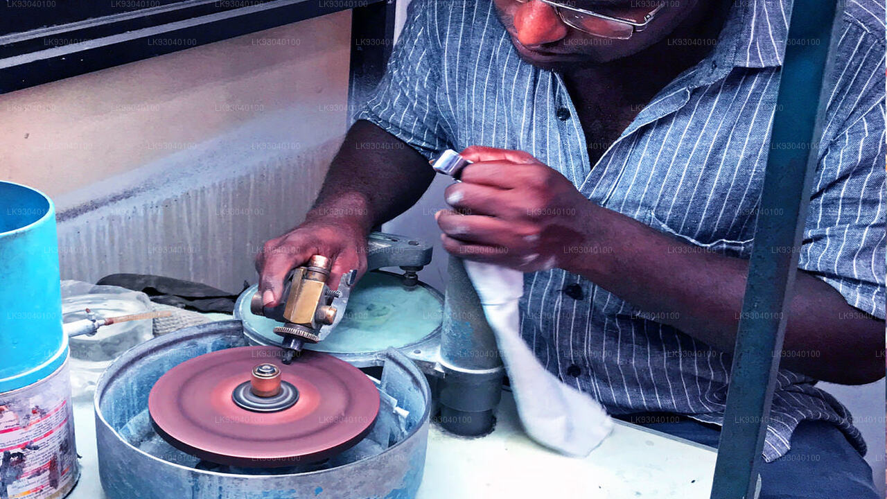 Gems and Jewellery Workshop from Mirissa